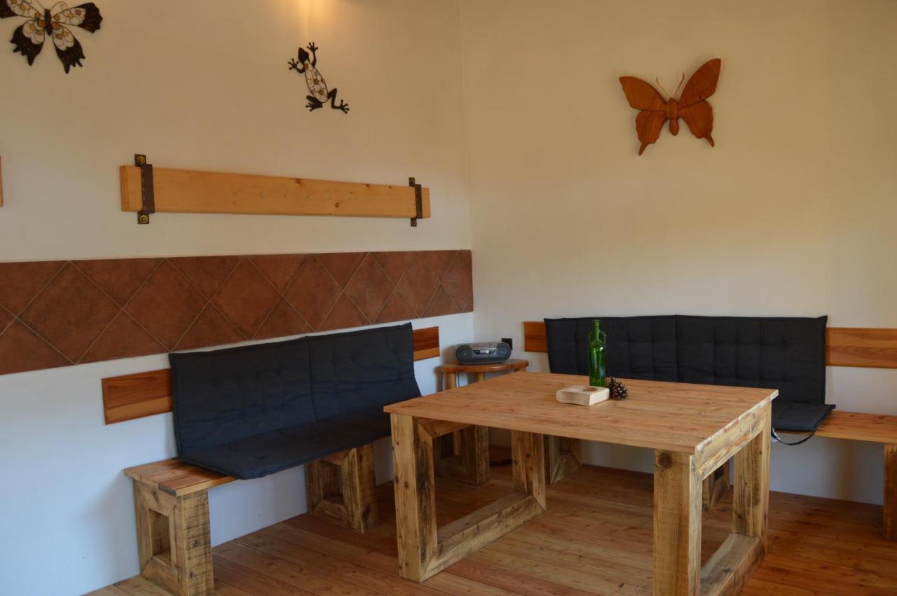 Privat Natasa Apartment Nova Lesna Bagian luar foto